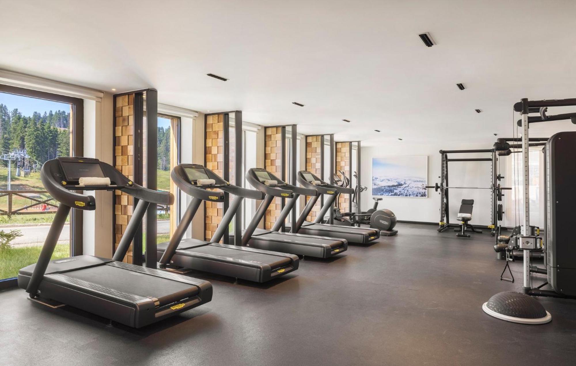 Viceroy Kopaonik Serbia Dış mekan fotoğraf The gym at the hotel