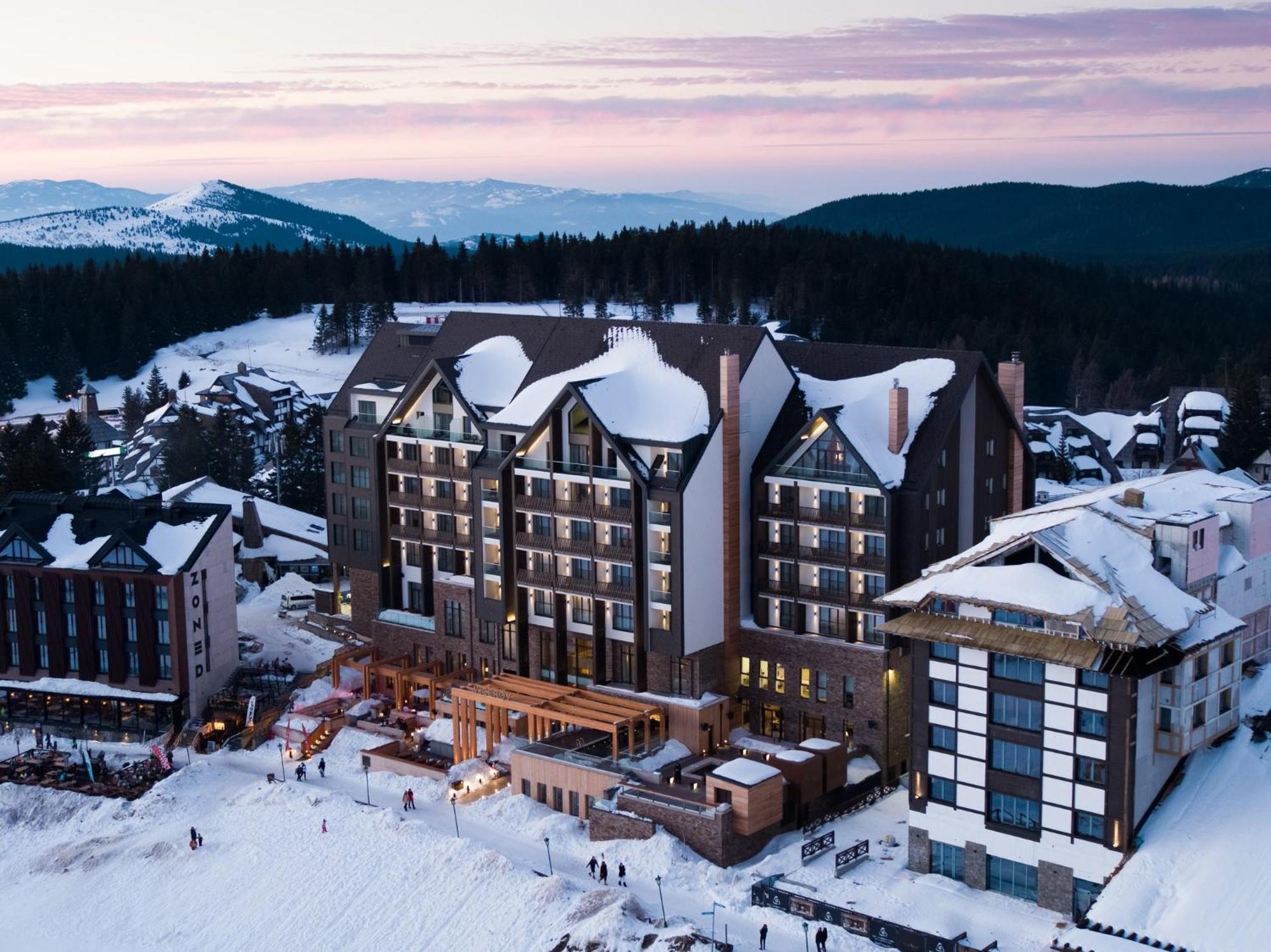 Viceroy Kopaonik Serbia Dış mekan fotoğraf The hotel complex